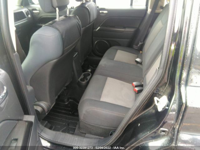 Photo 7 VIN: 1J4NT2GB8AD528910 - JEEP PATRIOT 