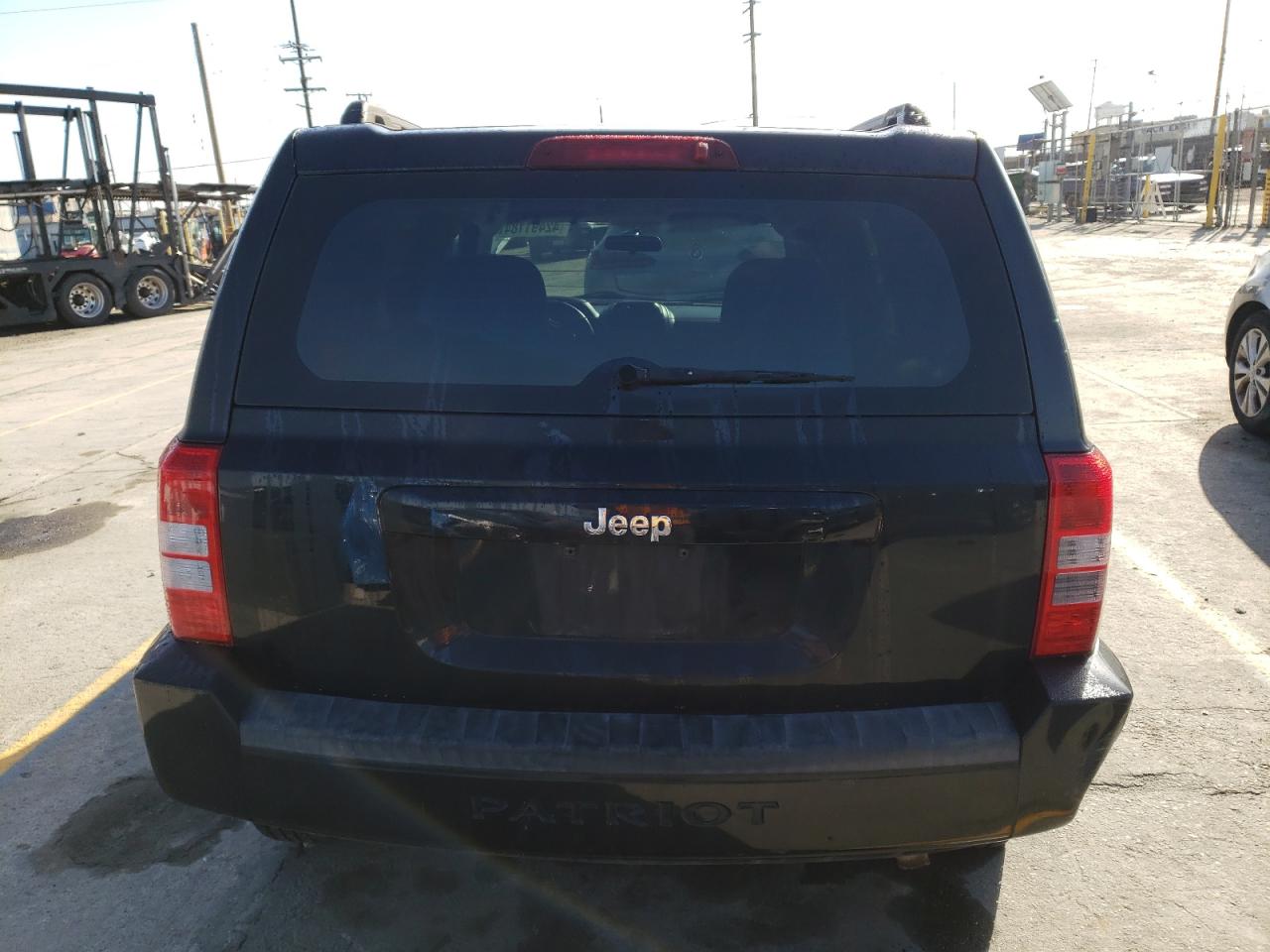 Photo 5 VIN: 1J4NT2GB8AD666334 - JEEP LIBERTY (PATRIOT) 