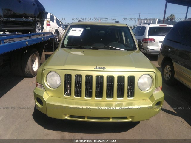 Photo 5 VIN: 1J4NT2GB9AD597783 - JEEP PATRIOT 