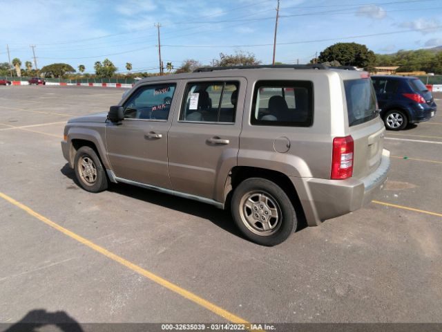 Photo 2 VIN: 1J4NT2GBXAD536880 - JEEP PATRIOT 