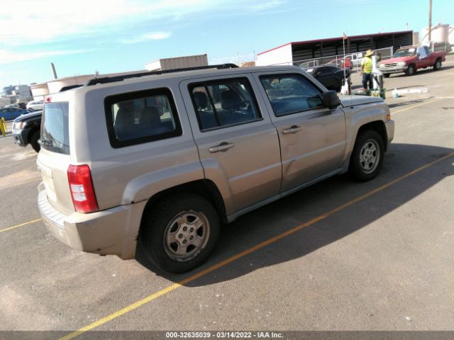 Photo 3 VIN: 1J4NT2GBXAD536880 - JEEP PATRIOT 