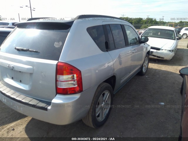 Photo 3 VIN: 1J4NT4FA5AD506271 - JEEP COMPASS 