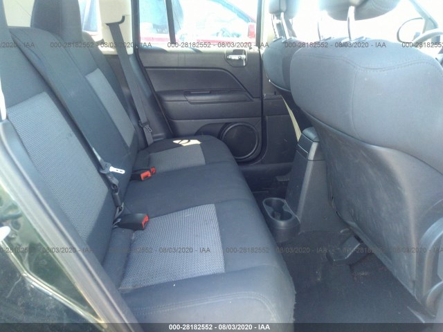 Photo 7 VIN: 1J4NT4FA8AD659291 - JEEP COMPASS 