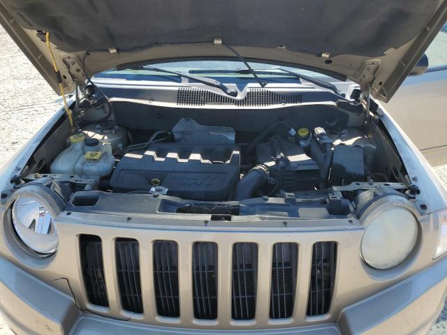 Photo 10 VIN: 1J4NT4FB2AD585357 - JEEP COMPASS 