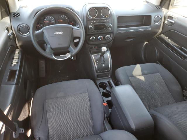 Photo 7 VIN: 1J4NT4FB2AD585357 - JEEP COMPASS 