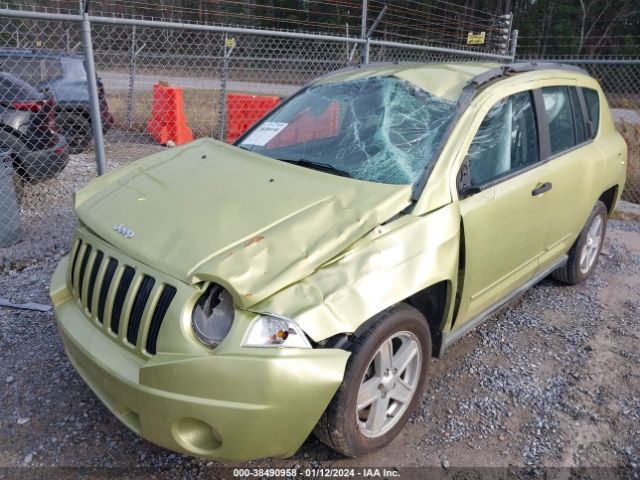 Photo 5 VIN: 1J4NT4FB2AD594964 - JEEP COMPASS 