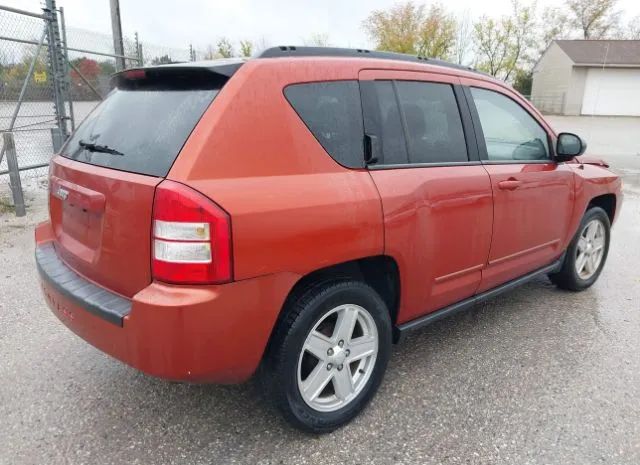 Photo 3 VIN: 1J4NT4FB3AD560466 - JEEP COMPASS 