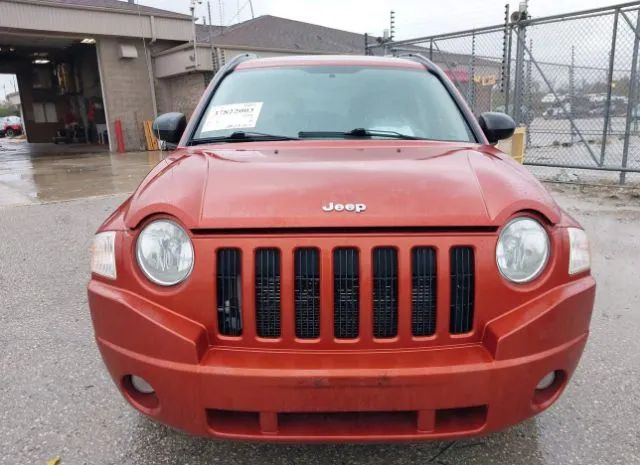 Photo 5 VIN: 1J4NT4FB3AD560466 - JEEP COMPASS 