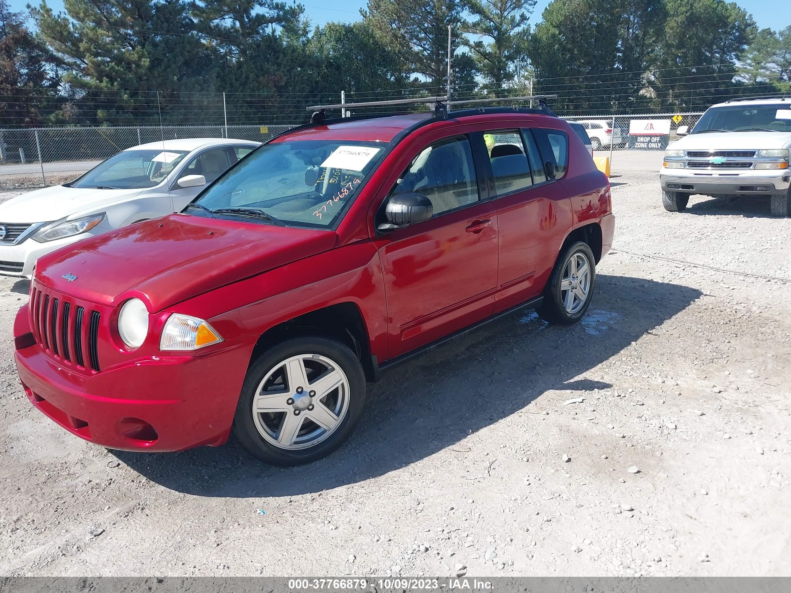 Photo 1 VIN: 1J4NT4FB3AD561097 - JEEP COMPASS 