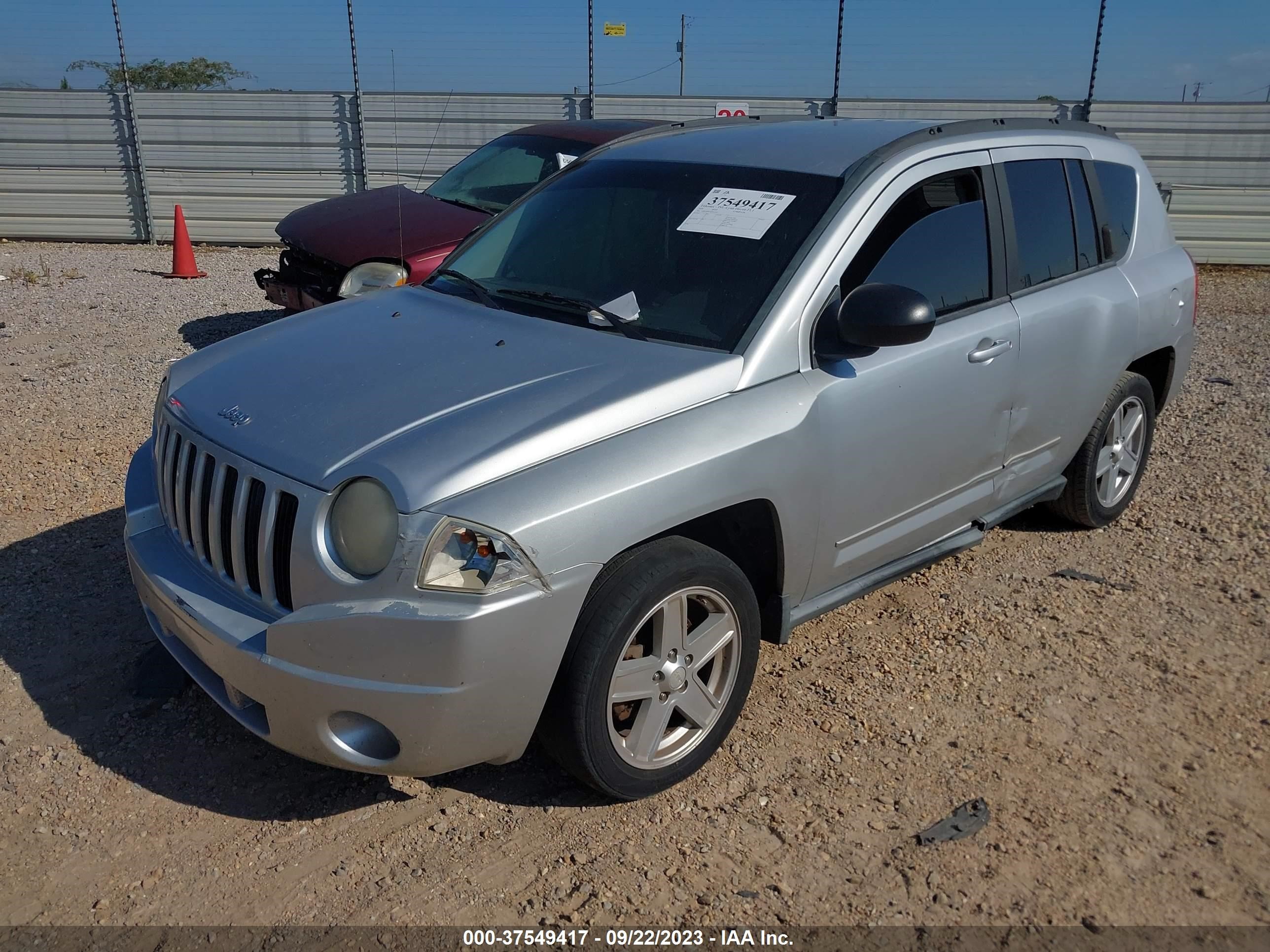 Photo 1 VIN: 1J4NT4FB3AD561102 - JEEP COMPASS 