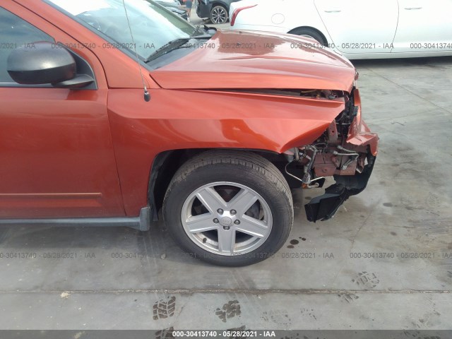 Photo 5 VIN: 1J4NT4FB3AD611982 - JEEP COMPASS 