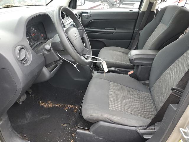 Photo 6 VIN: 1J4NT4FB4AD537777 - JEEP COMPASS 