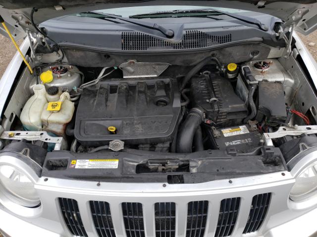 Photo 6 VIN: 1J4NT4FB4AD617628 - JEEP COMPASS SP 