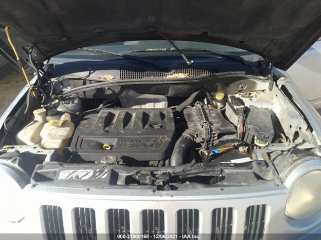 Photo 9 VIN: 1J4NT4FB5AD537836 - JEEP COMPASS 