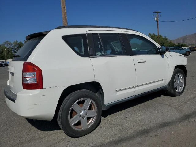 Photo 2 VIN: 1J4NT4FB5AD554247 - JEEP COMPASS SP 