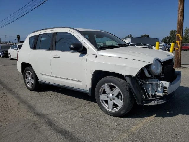 Photo 3 VIN: 1J4NT4FB5AD554247 - JEEP COMPASS SP 