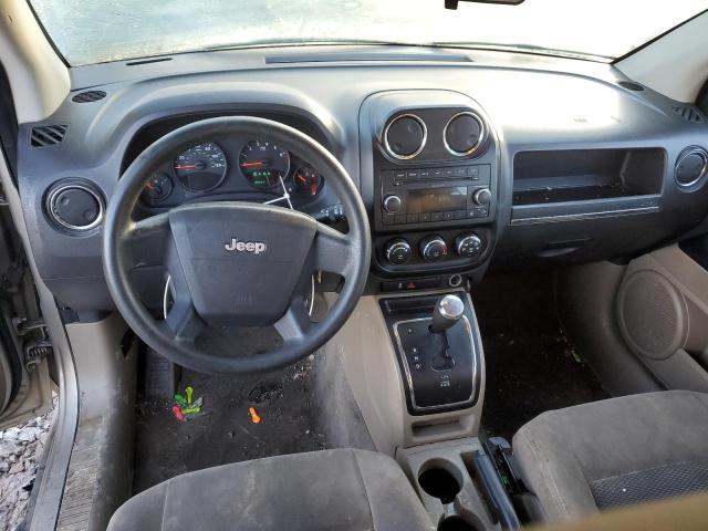 Photo 7 VIN: 1J4NT4FB6AD589640 - JEEP COMPASS 