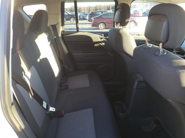 Photo 10 VIN: 1J4NT4FB7AD514784 - JEEP COMPASS 