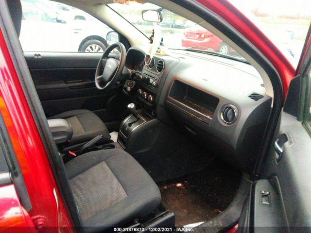 Photo 4 VIN: 1J4NT4FB7AD611970 - JEEP COMPASS 