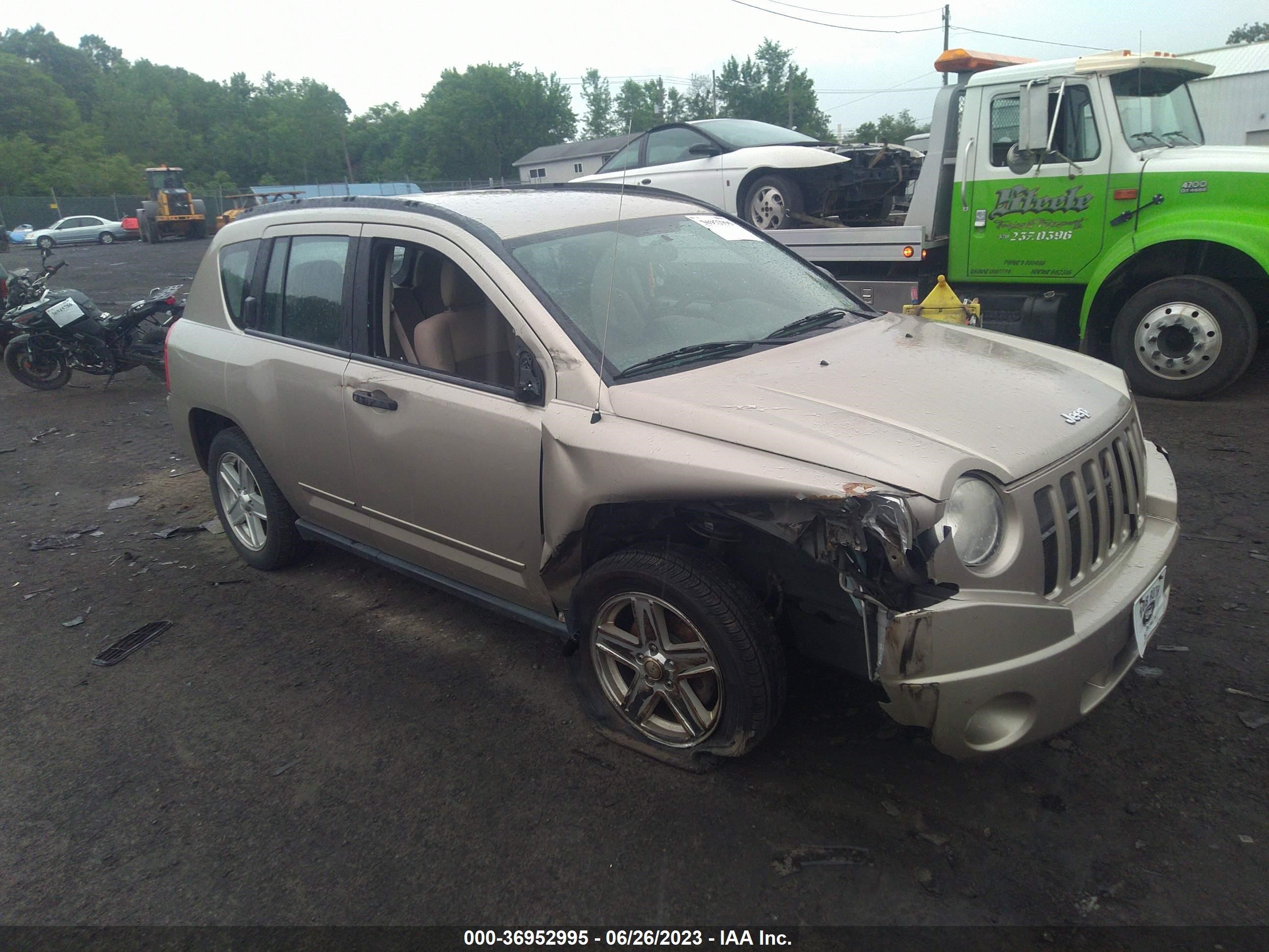 Photo 5 VIN: 1J4NT4FB9AD515970 - JEEP COMPASS 