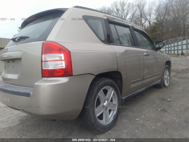 Photo 5 VIN: 1J4NT4FB9AD582021 - JEEP COMPASS 