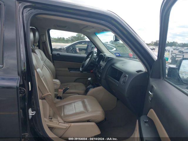 Photo 4 VIN: 1J4NT4GB2AD507739 - JEEP PATRIOT 