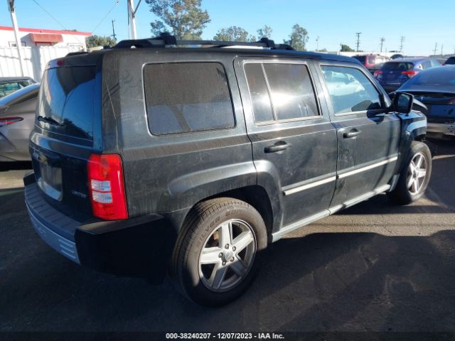 Photo 3 VIN: 1J4NT4GB2AD508826 - JEEP PATRIOT 