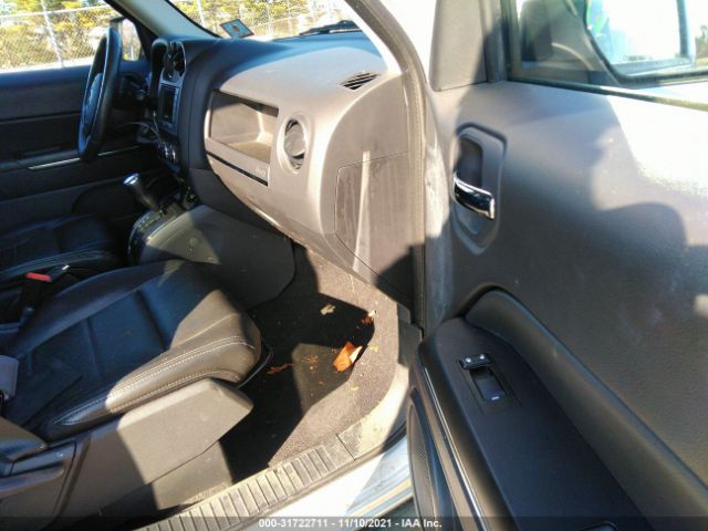 Photo 4 VIN: 1J4NT4GB6BD194633 - JEEP PATRIOT 