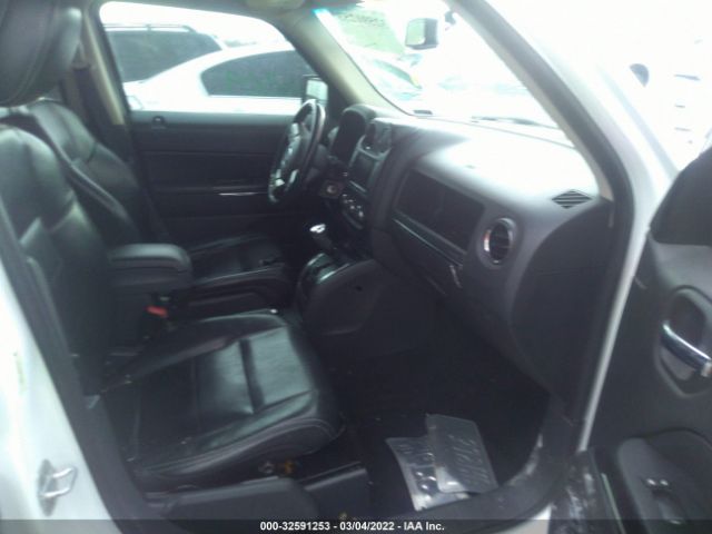 Photo 4 VIN: 1J4NT4GB8BD109565 - JEEP PATRIOT 