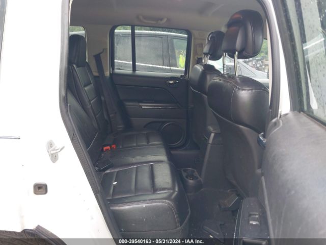 Photo 7 VIN: 1J4NT4GB9BD127850 - JEEP PATRIOT 