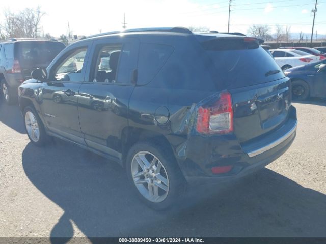 Photo 2 VIN: 1J4NT5FB2BD139801 - JEEP COMPASS 