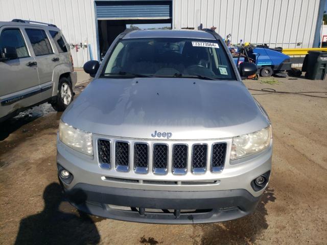 Photo 4 VIN: 1J4NT5FB3BD224792 - JEEP COMPASS LI 