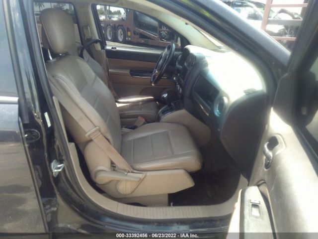 Photo 4 VIN: 1J4NT5FB5BD219853 - JEEP COMPASS 