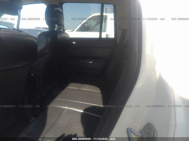 Photo 7 VIN: 1J4NT5FB6AD538032 - JEEP COMPASS 