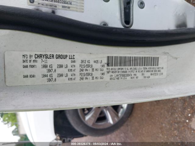 Photo 8 VIN: 1J4NT5FB6BD289474 - JEEP COMPASS 