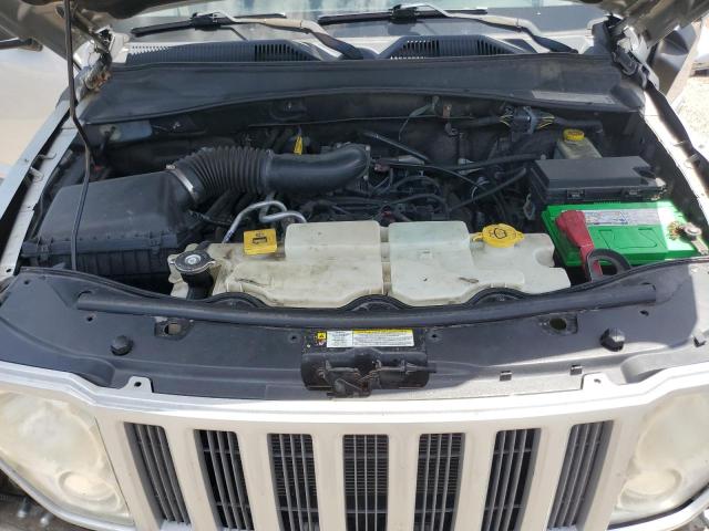 Photo 10 VIN: 1J4PN2GK0AW132381 - JEEP LIBERTY 