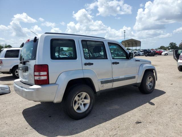 Photo 2 VIN: 1J4PN2GK0AW132381 - JEEP LIBERTY 