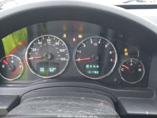 Photo 6 VIN: 1J4PN2GK0AW145146 - JEEP LIBERTY 