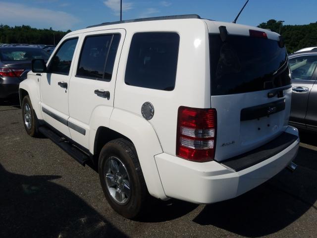 Photo 2 VIN: 1J4PN2GK0AW154333 - JEEP LIBERTY 