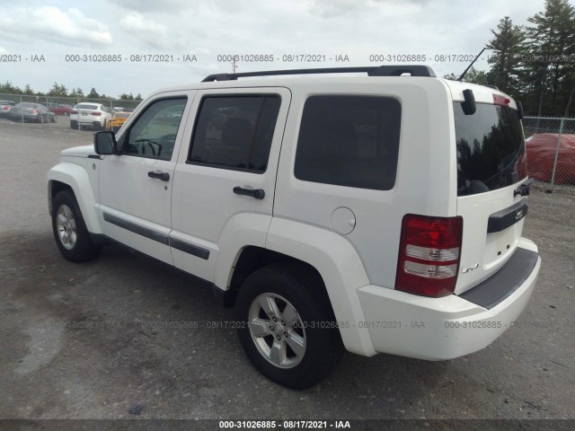 Photo 2 VIN: 1J4PN2GK0AW154638 - JEEP LIBERTY 