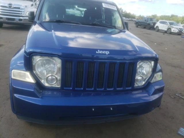 Photo 4 VIN: 1J4PN2GK0AW180558 - JEEP LIBERTY SP 