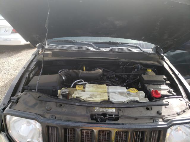 Photo 6 VIN: 1J4PN2GK0BW551963 - JEEP LIBERTY SP 