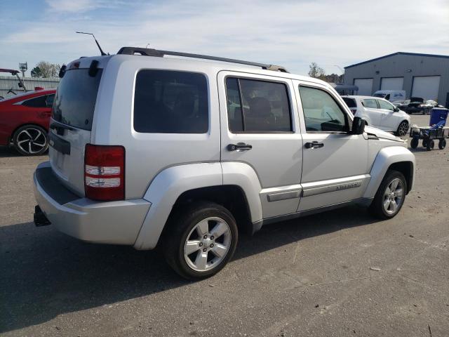 Photo 2 VIN: 1J4PN2GK0BW557682 - JEEP LIBERTY SP 