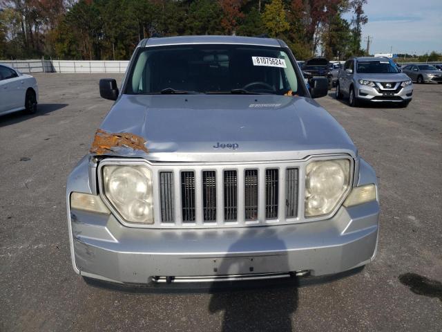 Photo 4 VIN: 1J4PN2GK0BW557682 - JEEP LIBERTY SP 