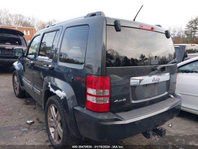 Photo 2 VIN: 1J4PN2GK0BW571498 - JEEP LIBERTY 