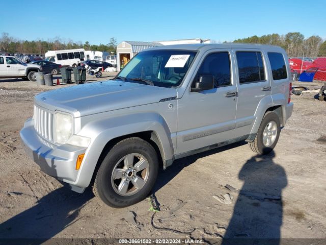 Photo 1 VIN: 1J4PN2GK0BW579570 - JEEP LIBERTY 