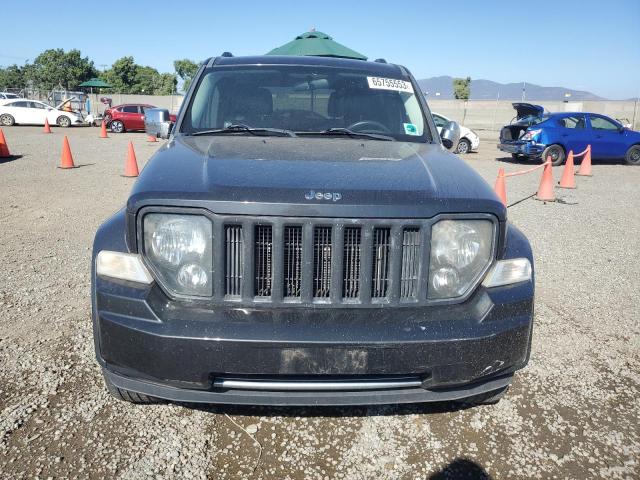 Photo 4 VIN: 1J4PN2GK0BW585613 - JEEP LIBERTY 