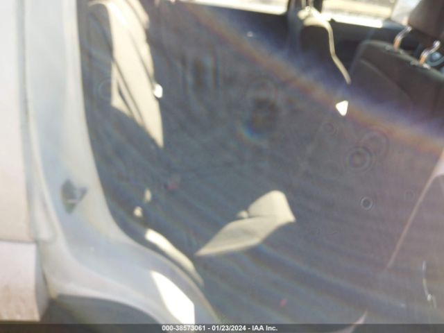 Photo 7 VIN: 1J4PN2GK0BW594005 - JEEP LIBERTY 