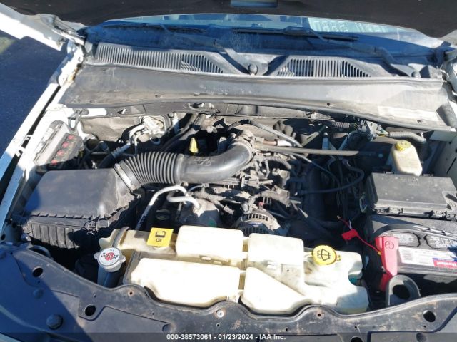 Photo 9 VIN: 1J4PN2GK0BW594005 - JEEP LIBERTY 