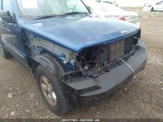 Photo 5 VIN: 1J4PN2GK1AW115606 - JEEP LIBERTY 